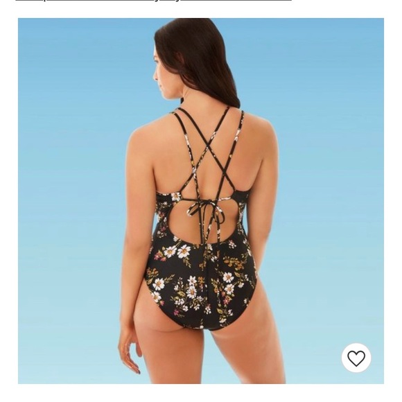 Beach Betty slimming control strapping one piece! - Picture 2 of 7